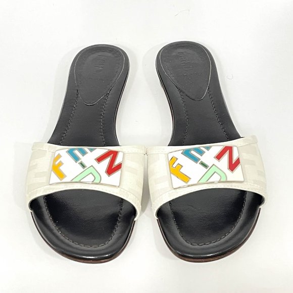 Fendi Signature Sandals- Size 38 - Picture 1 of 9